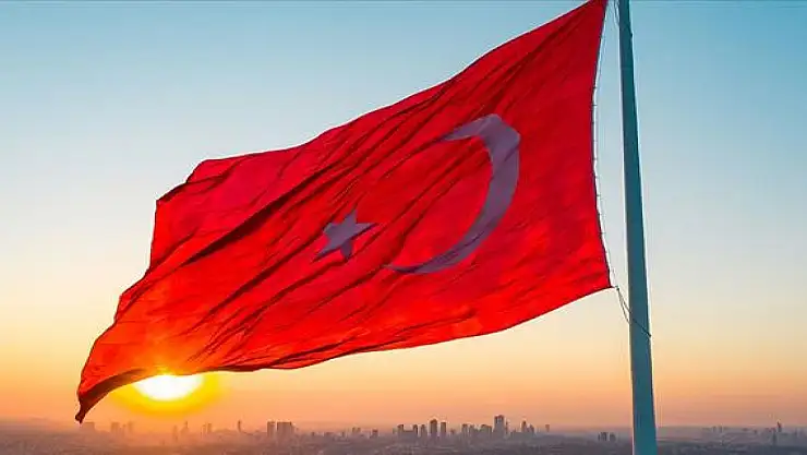 MİT, Suriye'nin El Bab şehrinde Türk bayrağına yönelik provokasyonda yer alan şahsı yakaladı