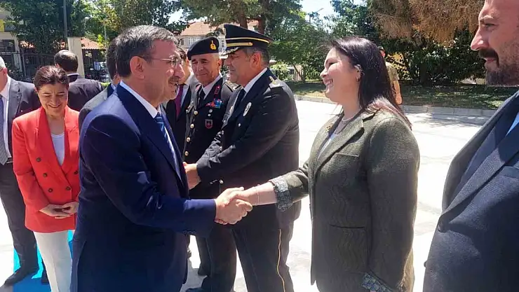 Cumhurbaşkanı Yardımcısı Yılmaz'dan tek haneli enflasyon açıklaması
