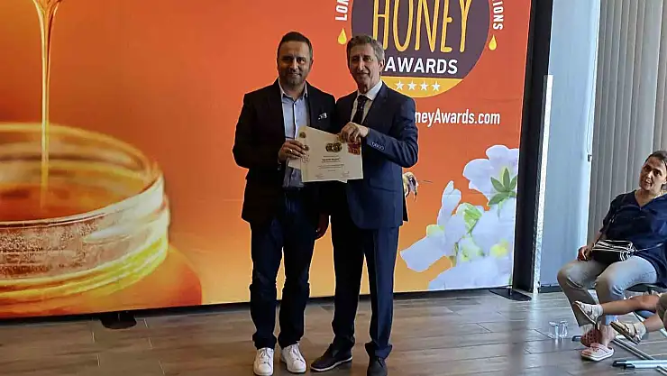 Bitlis balına Londra'dan ödül