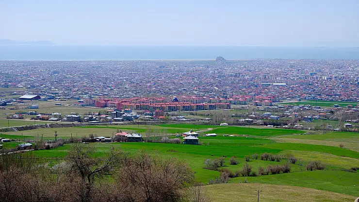 Kentsel Dönüşüm Başkanlığı Van'da 210 arsayı satışa çıkarıyor