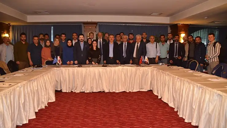 Ağrı'da Medya İçin Demokrasi / Demokrasi İçin Medya Konferansı Verildi