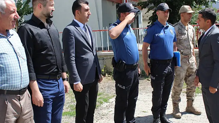 Hamur'un yeni Kaymakamı göreve başladı
