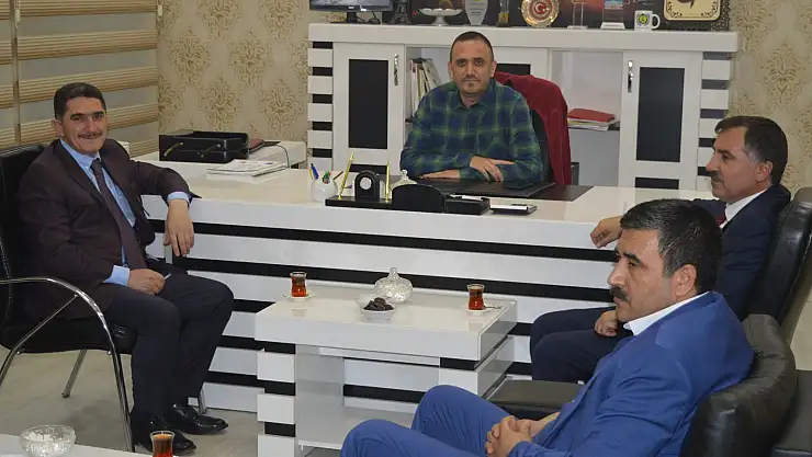 AK Parti heyetinden Gazeteci Ahmet Genç'e Ziyaret