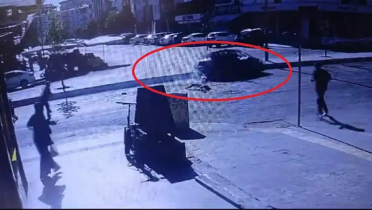 Diyarbakır'da yolun karşına geçmek isteyen çocuk canından oluyordu