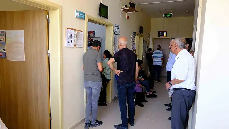 Van'da aile hekimleri hastanelerin yükünü hafifletiyor