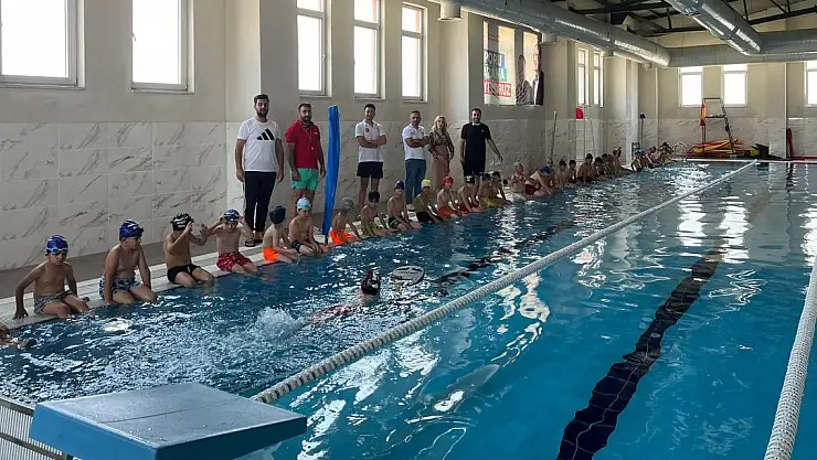 Doğubayazıt'ta Yüzme Seferberliği