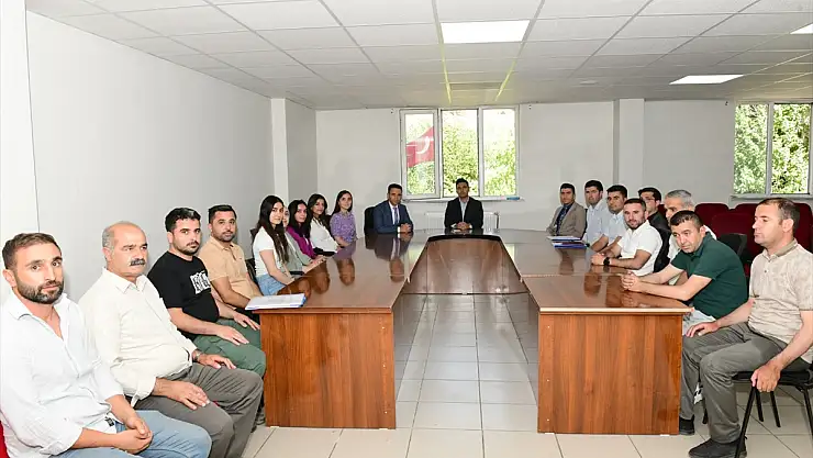 Çatak Kaymakamı Kılıç, kurum çalışanlarını ziyaret etti