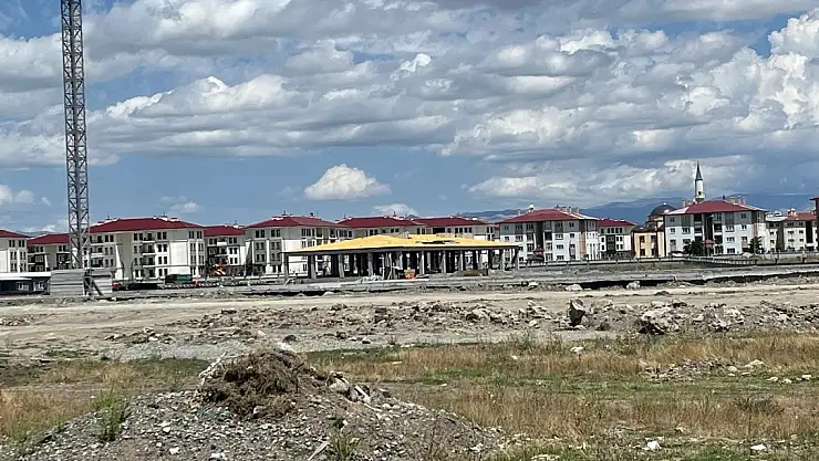 Ağrı'nın yeni hastanesi ortaya çıkmaya başladı