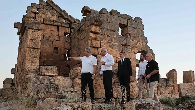 Diyarbakır'da Zerzevan Kalesi ziyaretçi akınına uğruyor