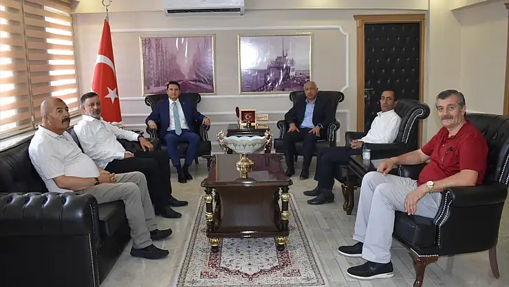 Van'da MHP İl Başkanı Güngöralp'ten Kaymakam Göktaş'a ziyaret