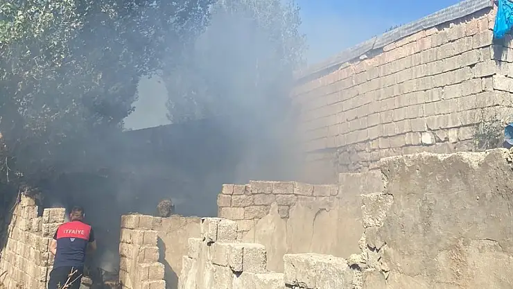 100. Yıl Mahallesi'nde Korkutan Yangın