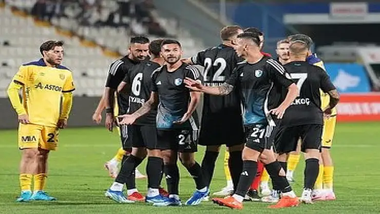 Erzurumspor evinde güldü