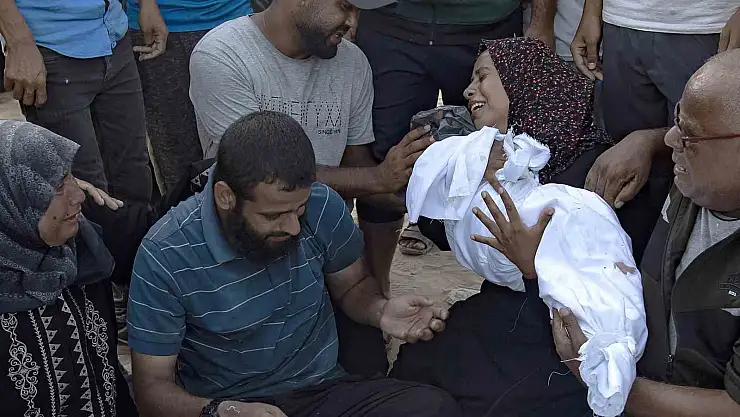 Gazze'de can kaybı 40 bin 139'a yükseldi