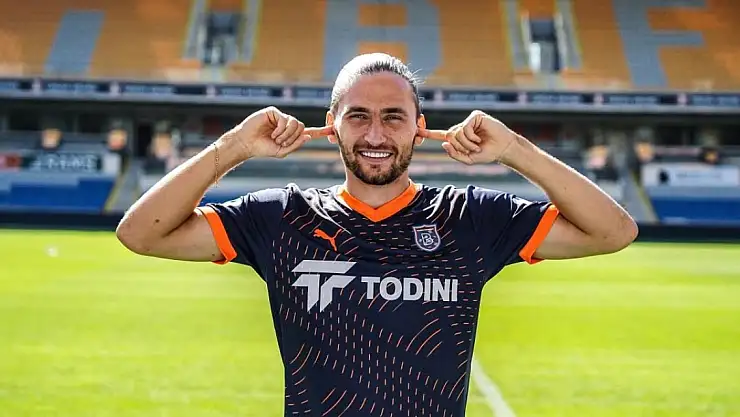 Miguel Crespo, Başakşehir'e 3 yıllık imza attı