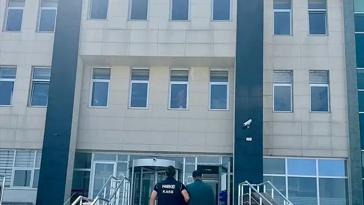 Kars'ta 1 torbacı tutuklandı