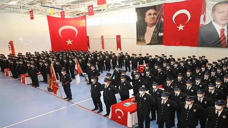 Bitlis'te 580 polis adayı mezun olmanın sevincini yaşadı