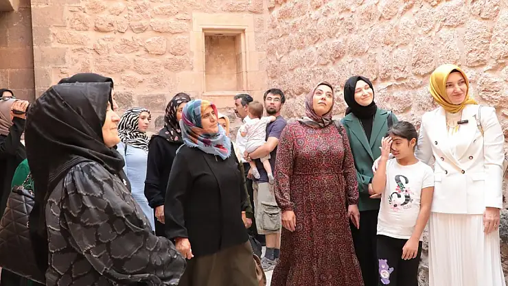 Ağrı'da Kadınlar Hem Eğitimle Hem de Kültürel Miraslarla Buluşuyor