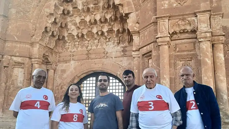 Ardahan Huzurevi sakinlerinden Ağrı'ya gezi