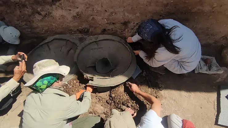 Ayanis Kalesi'nde Tarihi Kazı