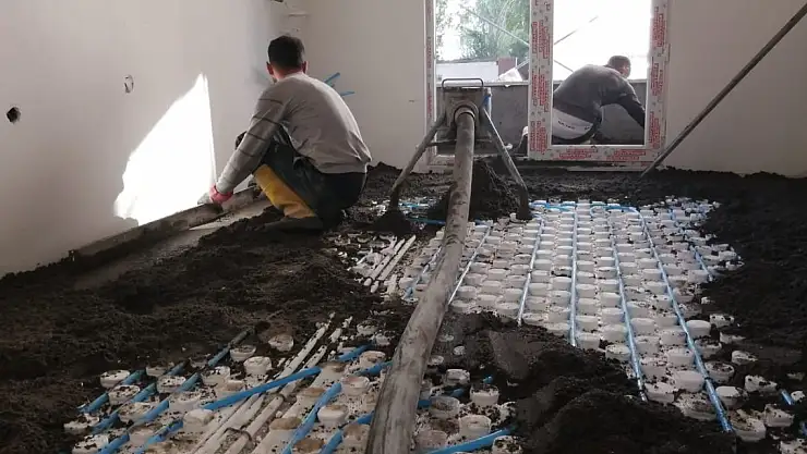Ağrı'da Yeni Binalarda Alttan Isıtma Sistemi Dönemi Başladı