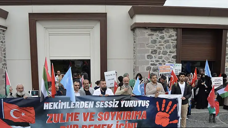 Erzurum'da sağlık çalışanlarından Gazze yürüyüşü