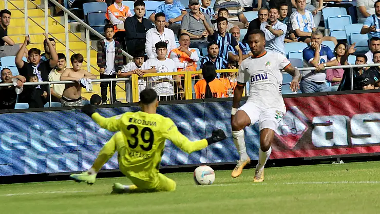 Adana Demirspor Evinde İlk Yarıyı 2-0 Mağlup Tamamladı