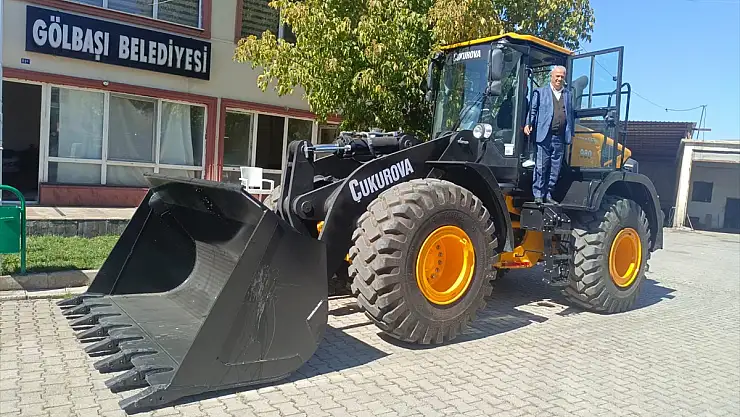 Bitlis'te Gölbaşı Belde Belediyesi iş makinesi aldı