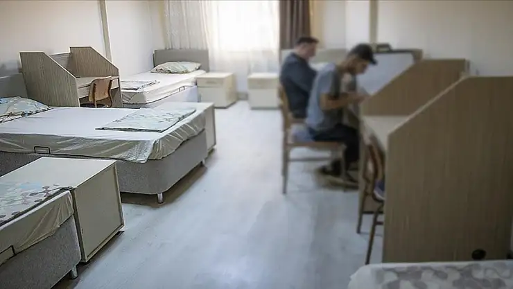 Fiyatı en çok artan öğrenci yurtları, en çok düşen aksesuarlar oldu