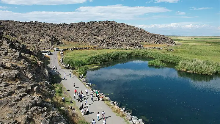 Iğdır'da öğretmenler doğada bilimsel keşfe çıktı