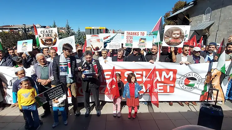 Erzurum İsrail Saldırılarını Protesto Etti