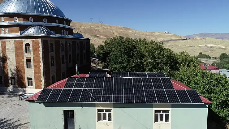 Muş'ta Köylere Kurulan Güneş Enerji Santralleri Tasarruf Sağladı