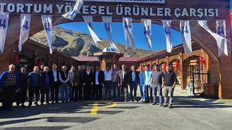Erzurum Belediye Başkanı Tortum Yöresel Ürünler Çarşısını Ziyaret Etti