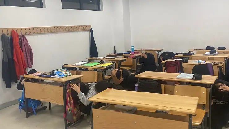 Ömer Çoktin Fen Lisesi'nden