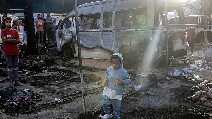 Gazze'de can kaybı 42 bin 409'a yükseldi