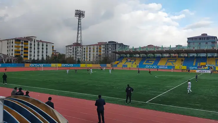 Ağrıspor evinde hata yapmadı