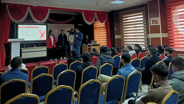 Ağrı'da Futbol Aday Hakem Kursu Düzenlendi