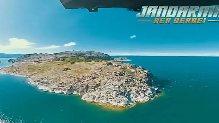 Van Akdamar Adası Atak Helikopterinden Görüntülendi