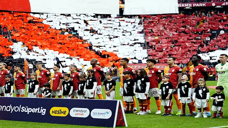 Galatasaray Samsunspor Karşısında 1-0 Önde!