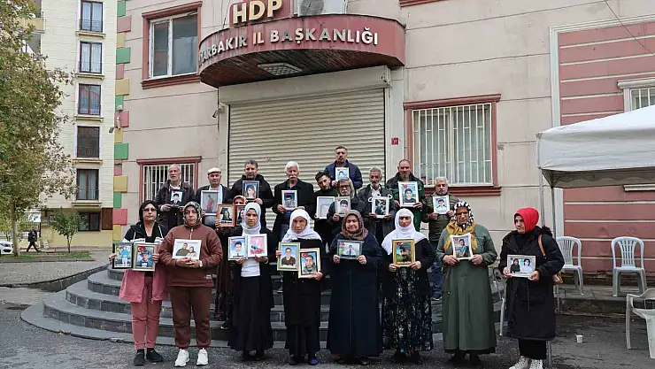Diyarbakır'da kanser hastası anne evlat nöbetinde