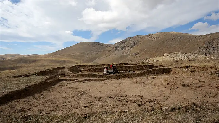 Bitlis'teki kazılarda yeni buluntular ortaya çıkarıldı