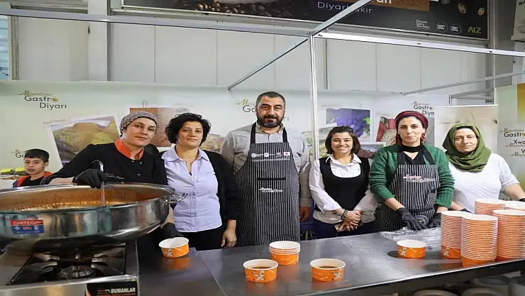 Diyarbakır'da Yöresel Lezzet Fuarına Kadın Kooperatifinin Lezzetleri Damga Vurdu