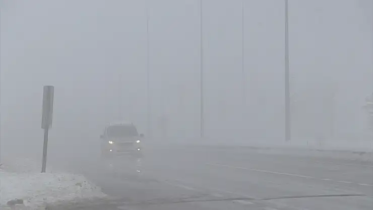 Erzurum'da 341 yerleşim yerinin yolu ulaşıma kapandı
