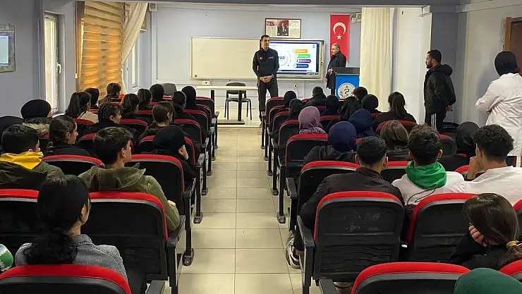 AFAD'dan Öğrencilere Afet Farkındalık Eğitimi