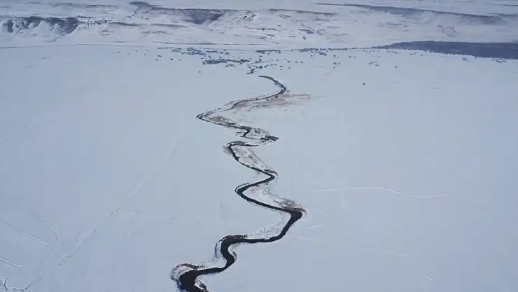 Van Özalp'de Bulunan Menderes Görenleri Büyüledi