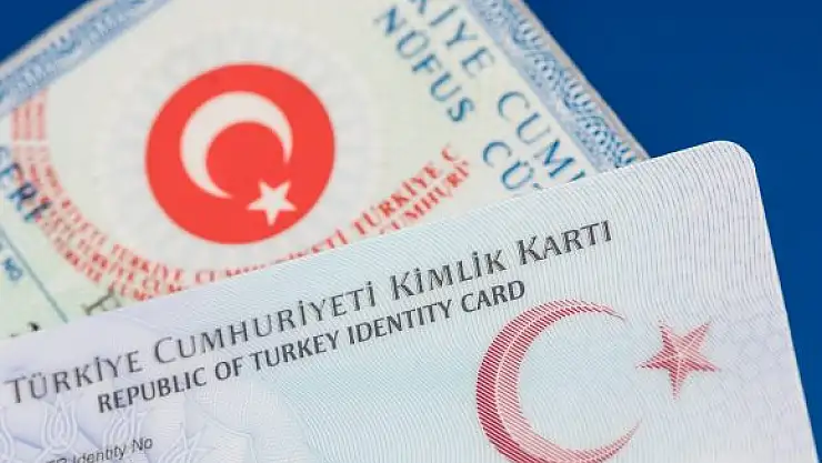 Tapuda eski kimlikler geçersiz olacak