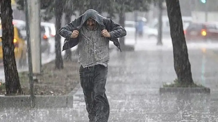 Ağrı'da Sağanak Yağış Uyarısı