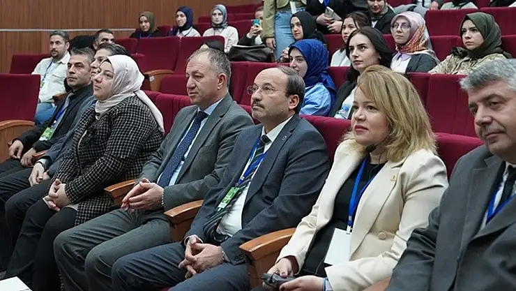 2. Ulusal Moleküler Biyoloji ve Genetik öğrenci kongresi ETÜ ev sahipliğinde başladı