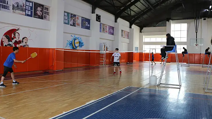 29 Ekim Cumhuriyet Kupası Badminton Müsabakaları Sona Erdi