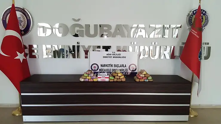 Doğubayazıt'ta 15 kilo 966 gram eroin ele geçirildi