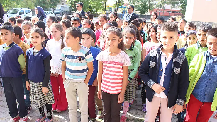 Ağrı'da 160 bin öğrenci ders başı yaptı